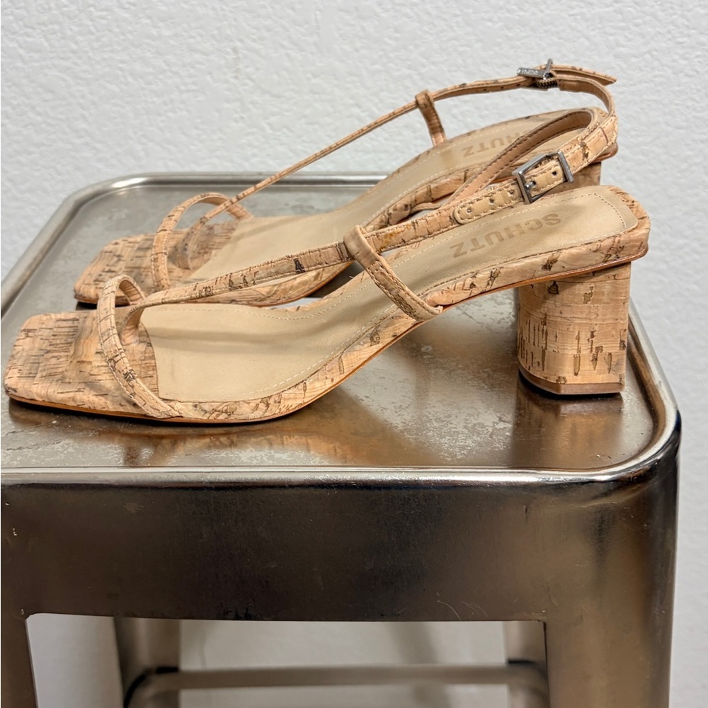 Schutz Heloise Size 9 T Strap Block Heel Open Toe Cork Sandals - Picture 2 of 9